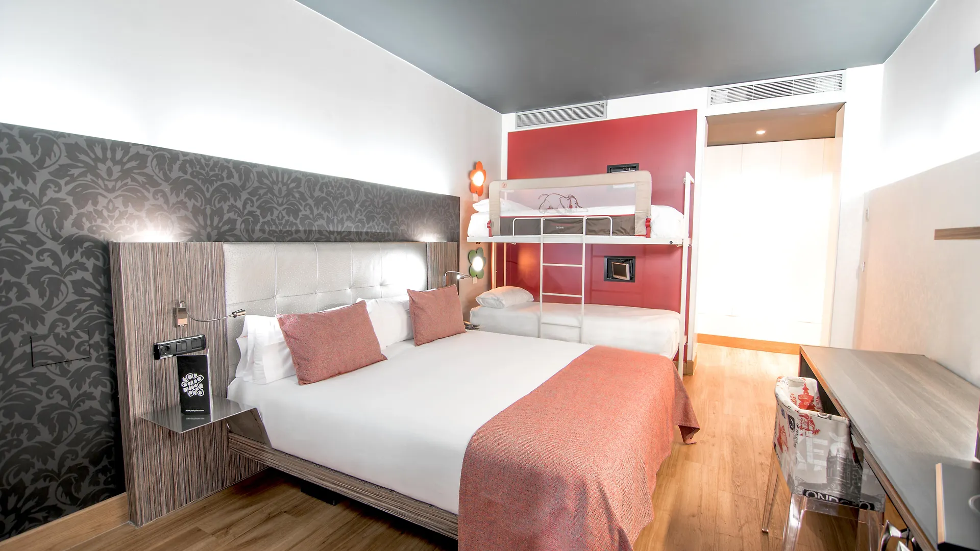 Petit Palace Museum Barcelona Hotel